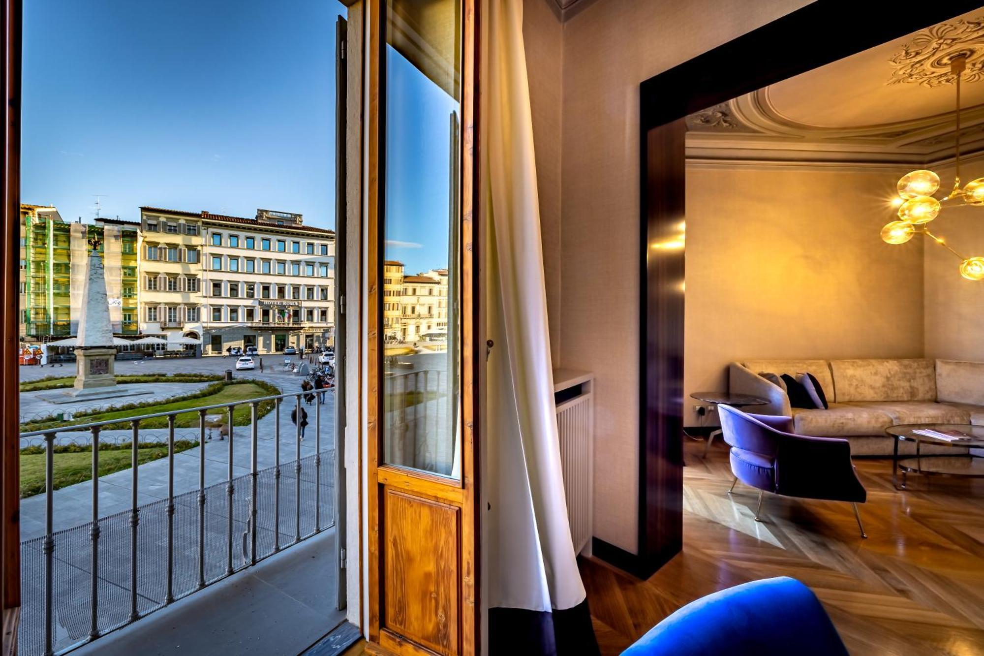 Yid Santa Maria Novella Suites Apt With Balcony ฟลอเรนซ์ ภายนอก รูปภาพ
