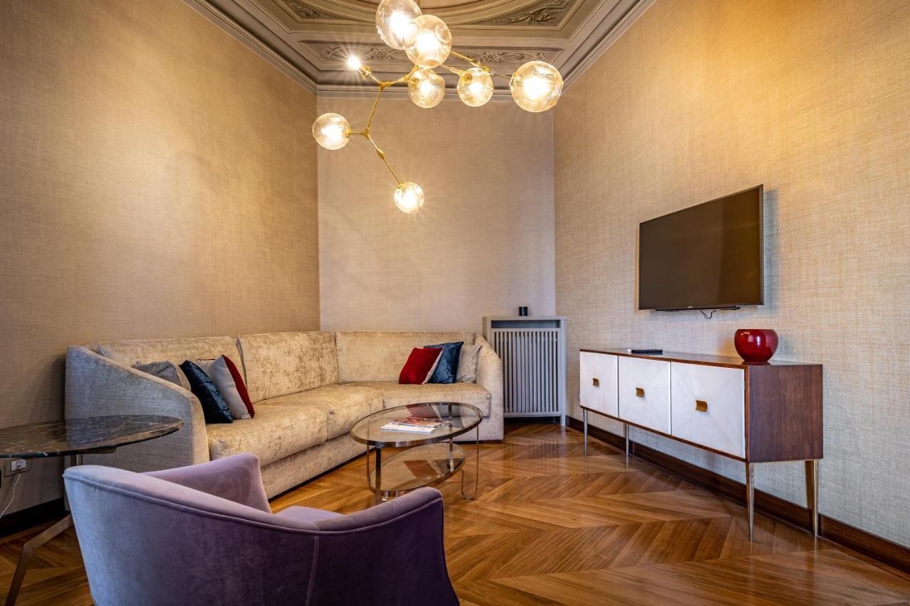 Yid Santa Maria Novella Suites Apt With Balcony ฟลอเรนซ์ ภายนอก รูปภาพ