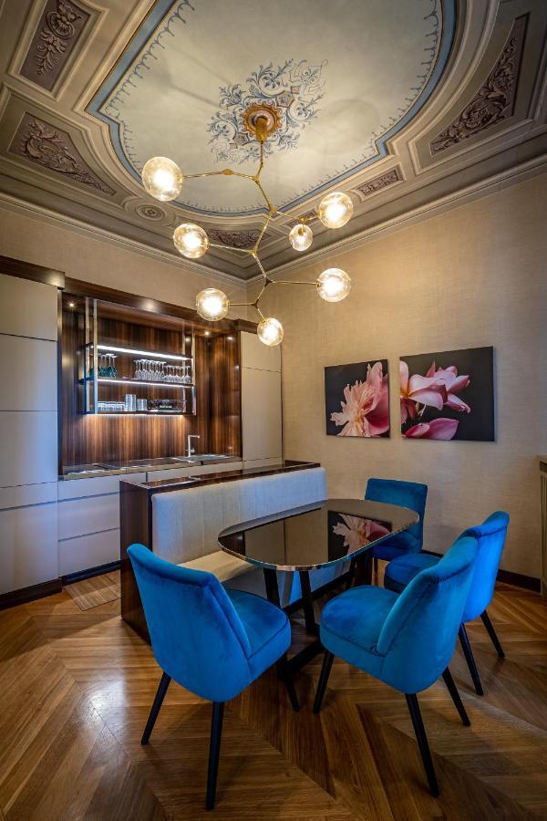 Yid Santa Maria Novella Suites Apt With Balcony ฟลอเรนซ์ ภายนอก รูปภาพ