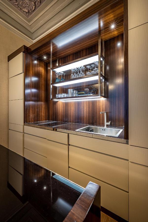 Yid Santa Maria Novella Suites Apt With Balcony ฟลอเรนซ์ ภายนอก รูปภาพ
