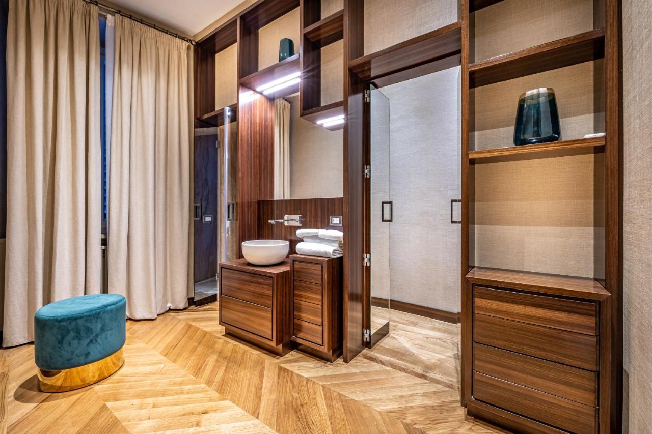 Yid Santa Maria Novella Suites Apt With Balcony ฟลอเรนซ์ ภายนอก รูปภาพ