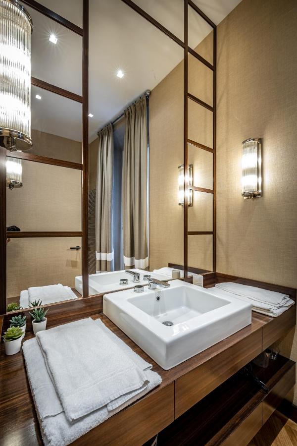 Yid Santa Maria Novella Suites Apt With Balcony ฟลอเรนซ์ ภายนอก รูปภาพ
